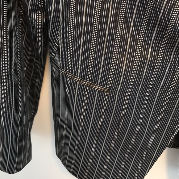 Giorgio Armani silk jacket - Picture 6 of 16